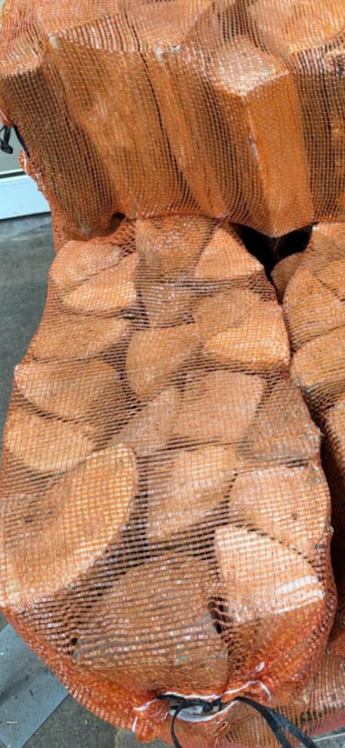 40 LITRE XL NET OF KILN DRIED PREMIUM ASH LOGS £9.00